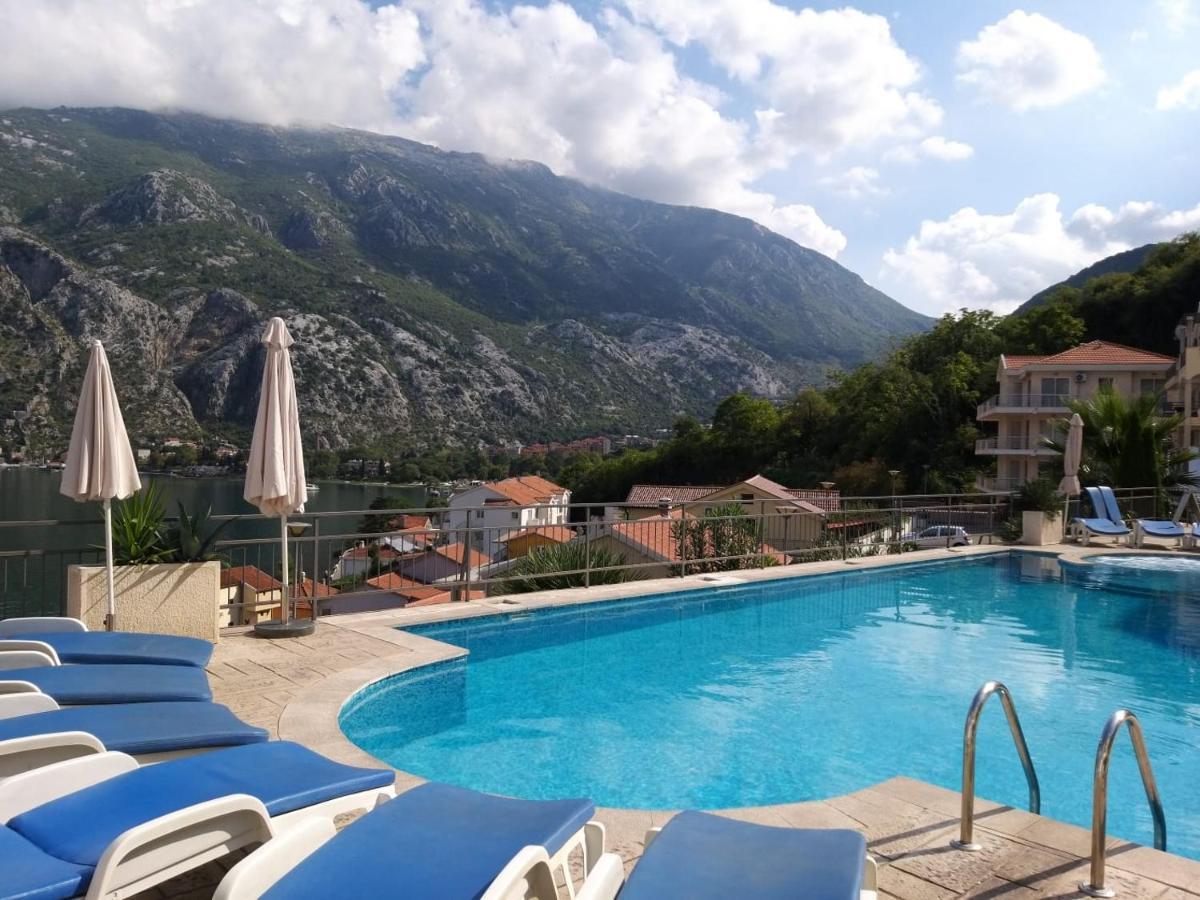 Radiant Apartment Kotor Exterior photo